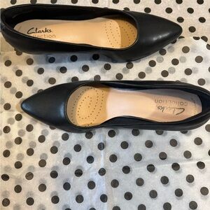Clarks Women's Classic Black heels
